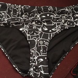 Cat print plus size swim bottoms